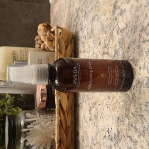 Aveda Volumizing Tonic